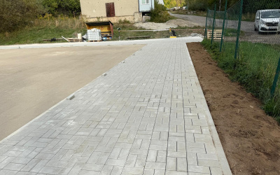 Začiatok výstavby multifunkčného ihriska s EPDM povrchom obec Poníky Začiatok výstavby multifunkčného ihriska s EPDM povrchom obec Poníky