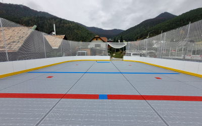 Multifunkčné hokejové ihrisko 30x15 m v obci Švošov Multifunkčné hokejové ihrisko 30x15 m v obci Švošov